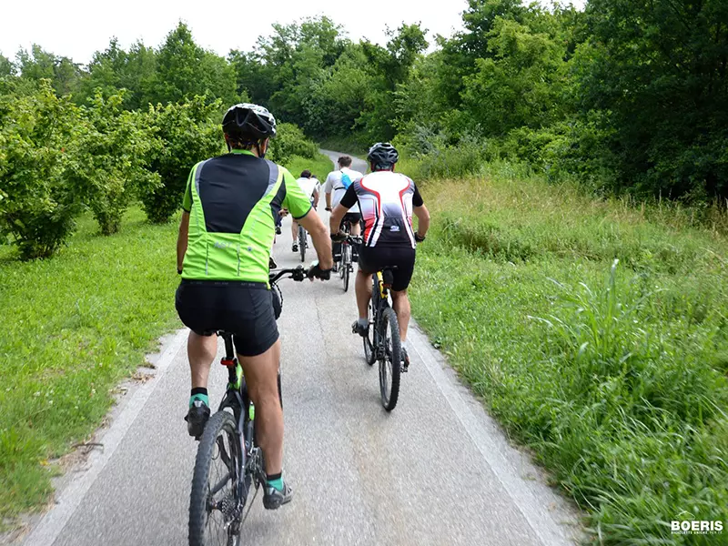 Immagine Pedalata Raduno Asti 19 giugno 2016 sulle colline astigiane primavera in bicicletta