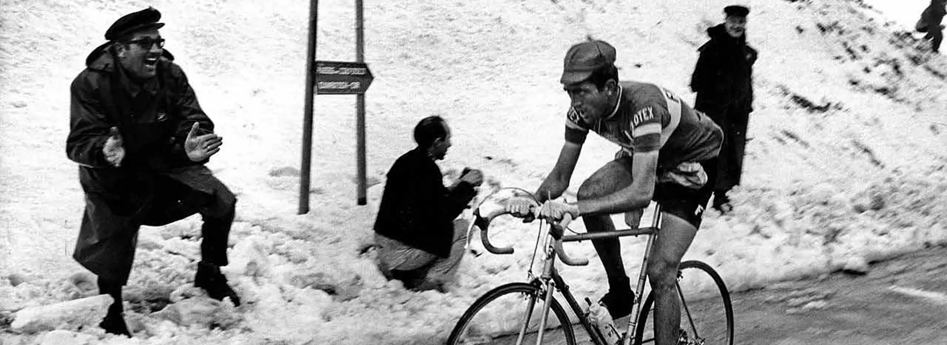 Foto storica in bianco e nero di Italo Zilioli al Giro d’Italia del 1969