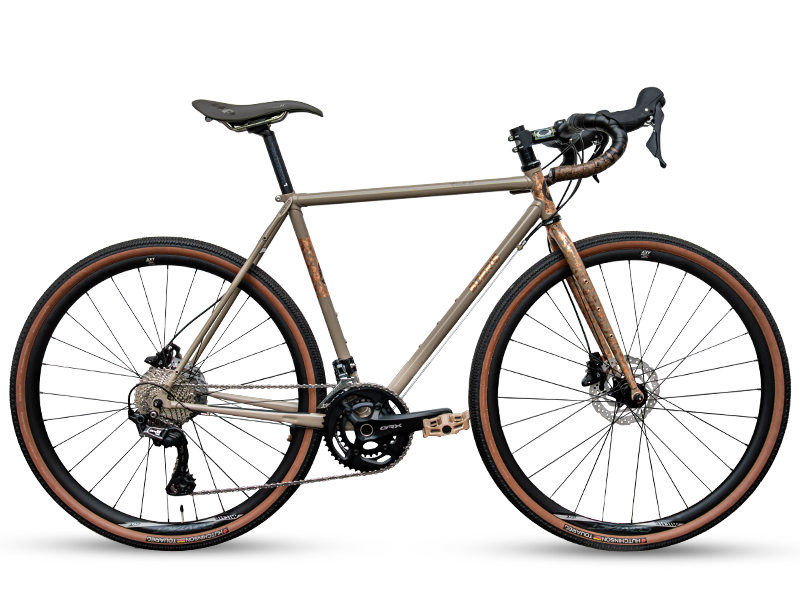 Gravel Cento 15 color ruggine di Boeris Bikes Torino