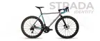 Bici da strada identity Boeris Bikes Torino Colore blu e nero sofndo Bianco