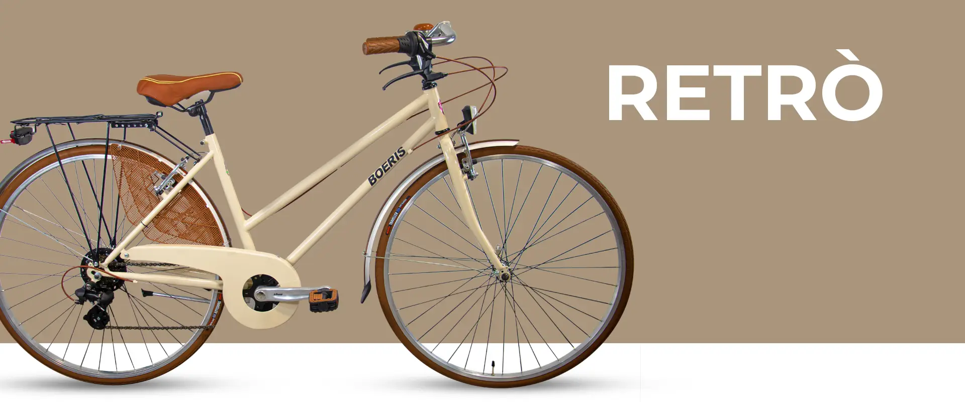 City Bike Retrò colore Beige Boeris Bikes Torino con sfondo beige